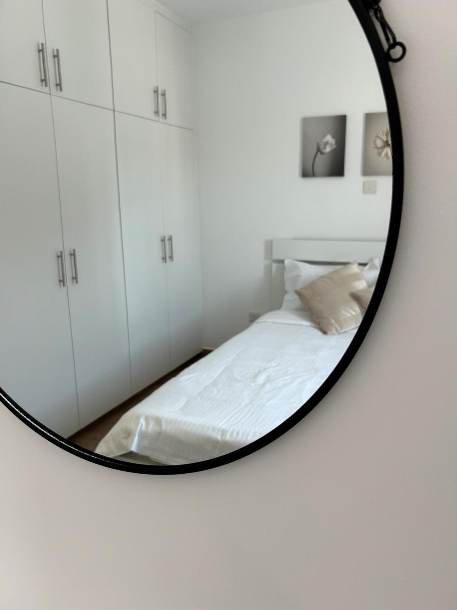 Victoria 1 Apartment
