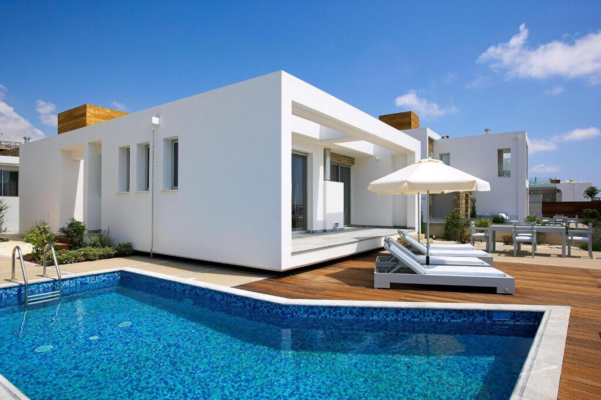 Pousada Paradise Cove Luxurious Beach Villas Aqua 2 Bedroom Villa Paphos