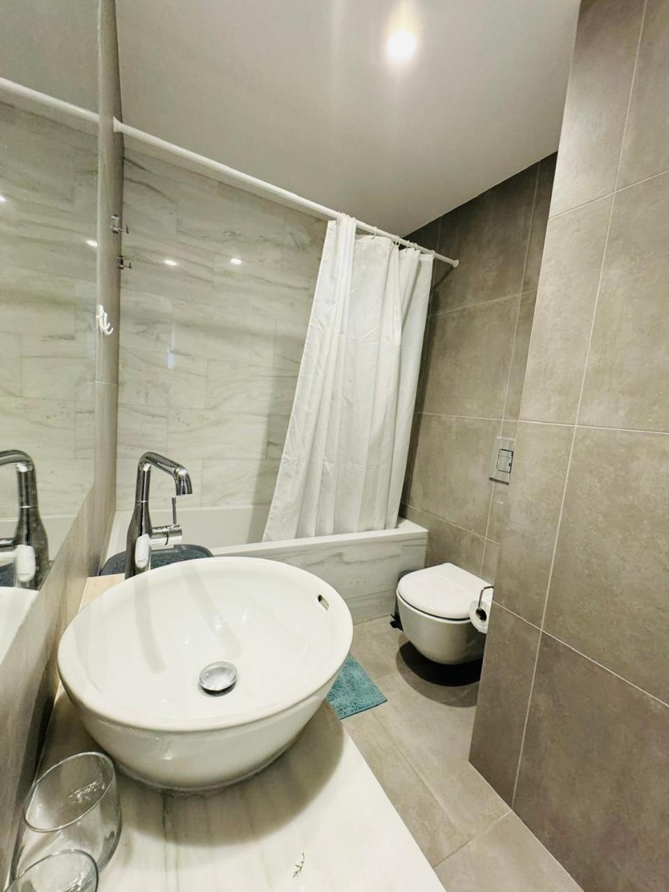 Luxury Residential - Two Bedrooms - Elysia - Center Apartment