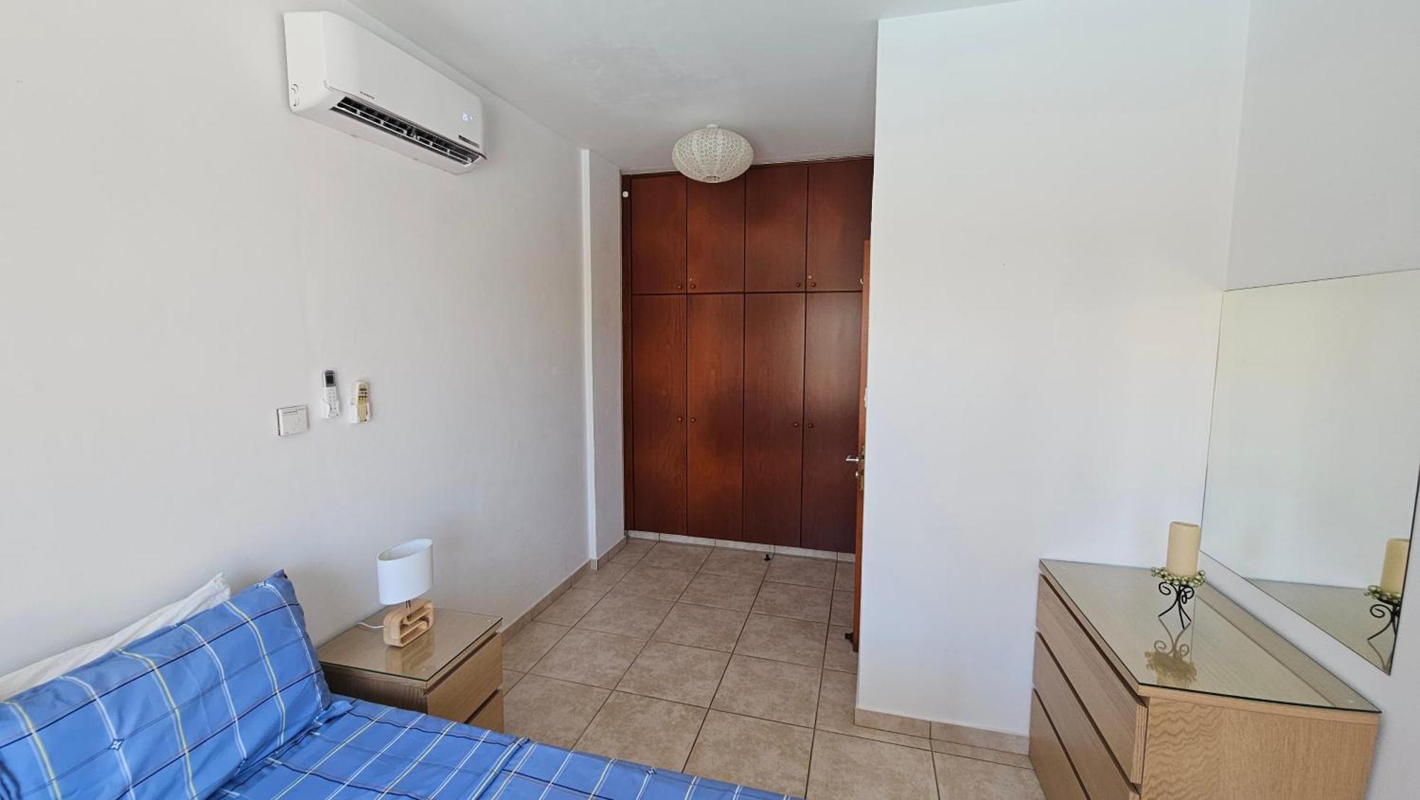 Peaceful With Double Bed - Oak Breeze Apartment