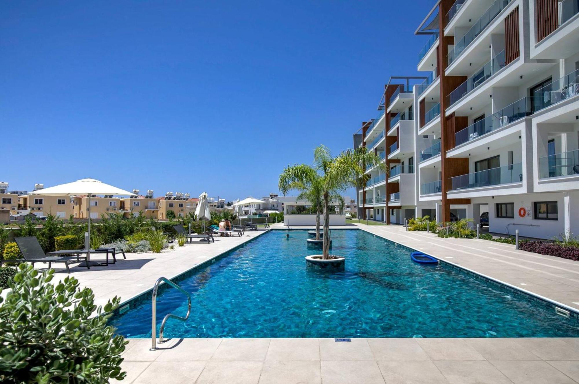 New Coral + Pool & Sauna Apartment