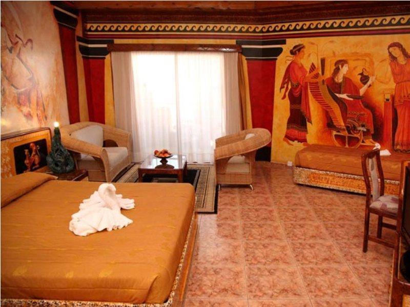 Roman Boutique 3*