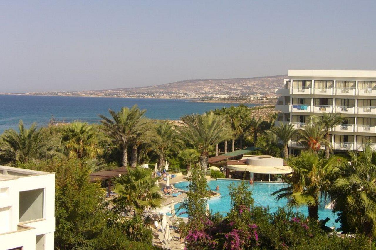 Aparthotel St. George Gardens & Klorakas