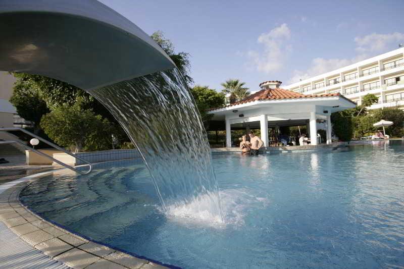 Avanti Holiday Village