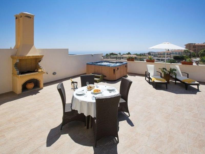 Aparthotel St Nicolas Paphos