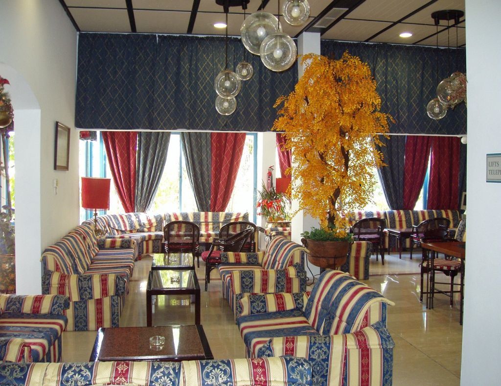 Paphiessa & Hotel