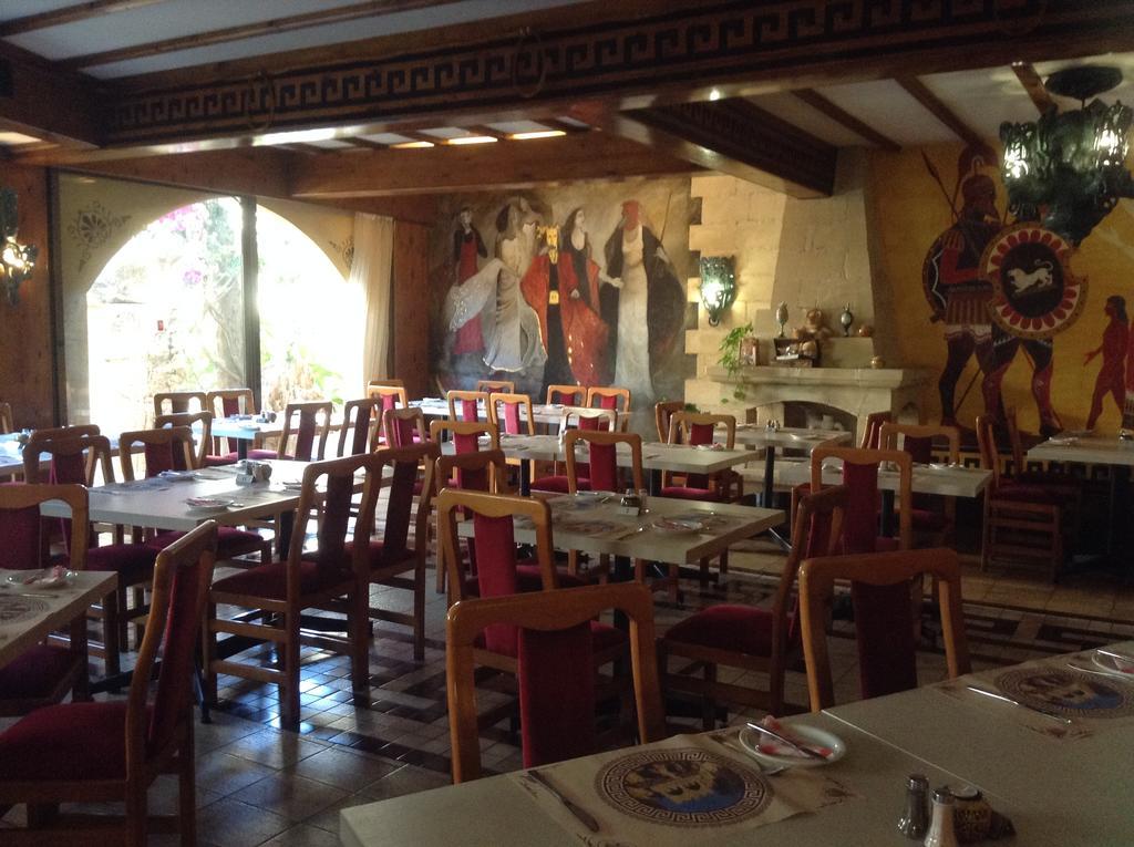 Roman Boutique 3*