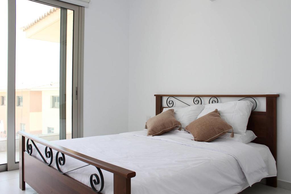 Oasis Park Villa Paphos