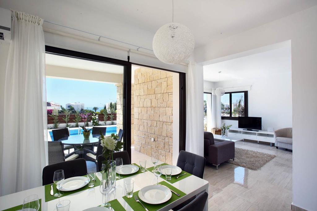 Villa Golden Villas *