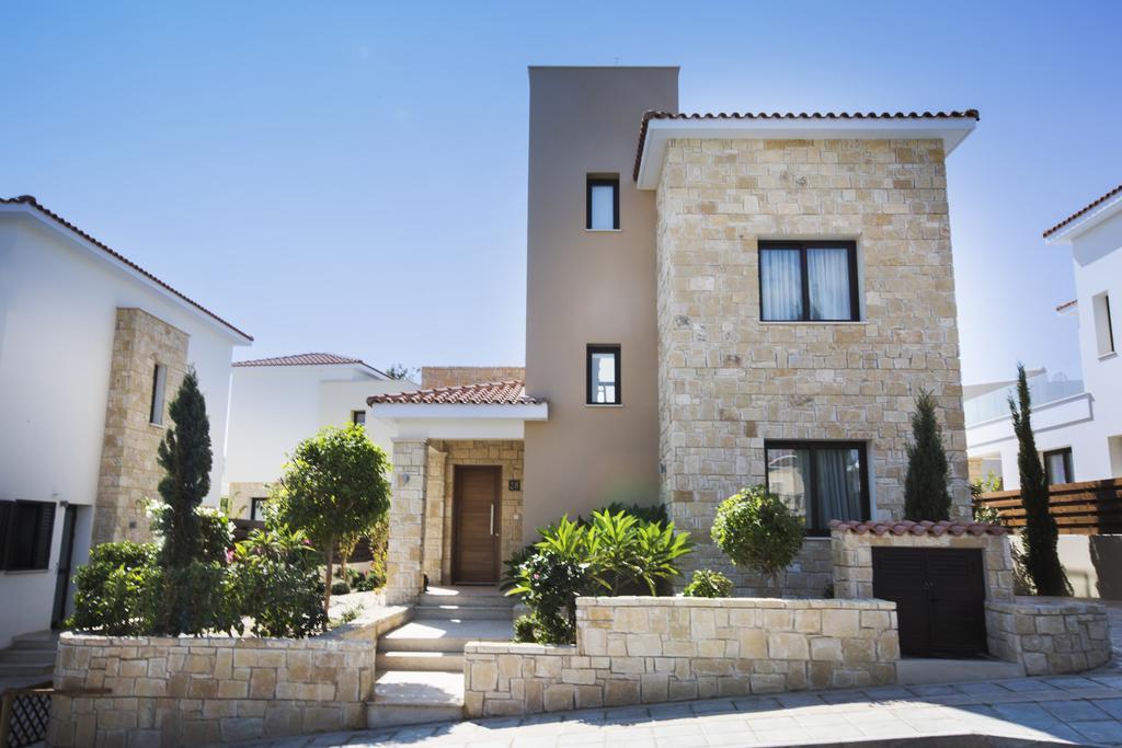 Villa Golden Villas *