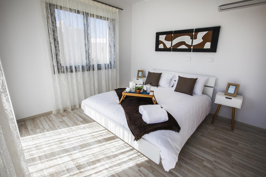 Villa Golden Villas *
