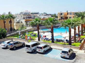 Aparthotel Pagona