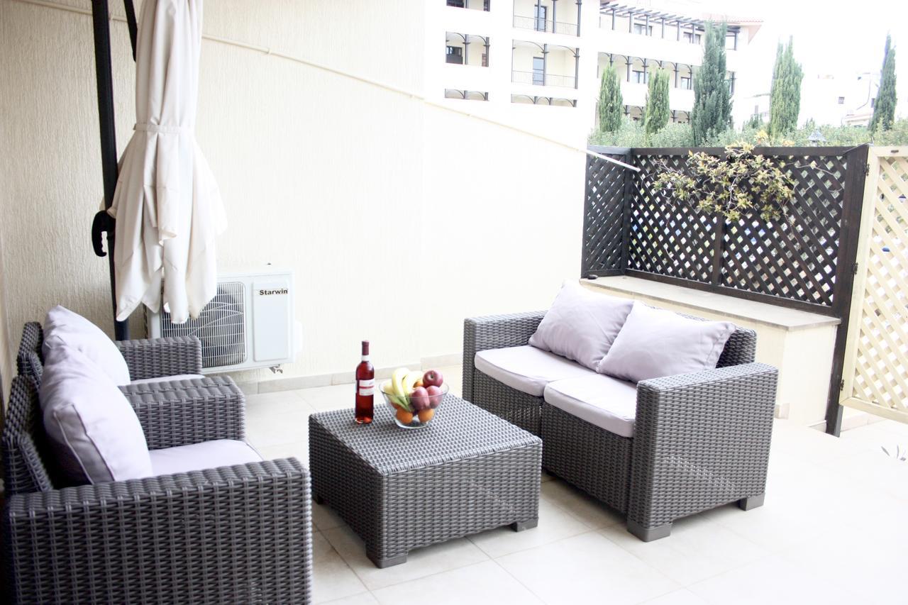 Queens Gardens 2 Bedrooms