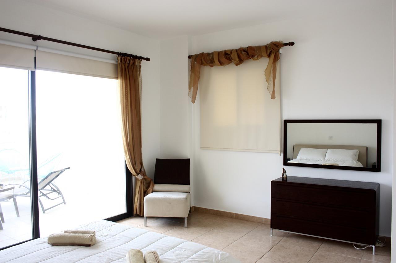 Apartment Queens Gardens 2 Bedrooms