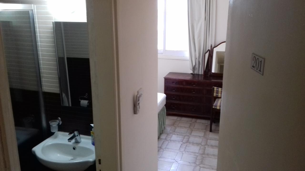 777 Guest house 2*