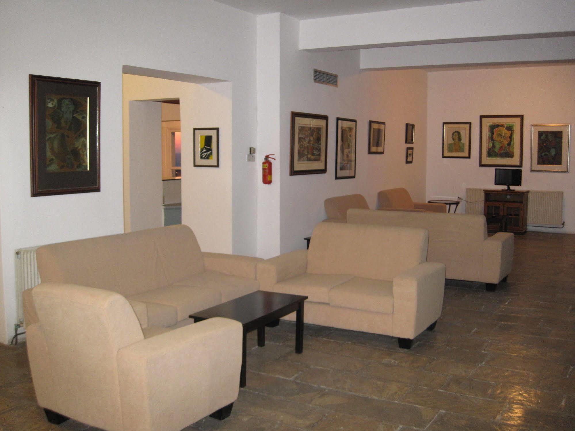 Axiothea Hotel Paphos