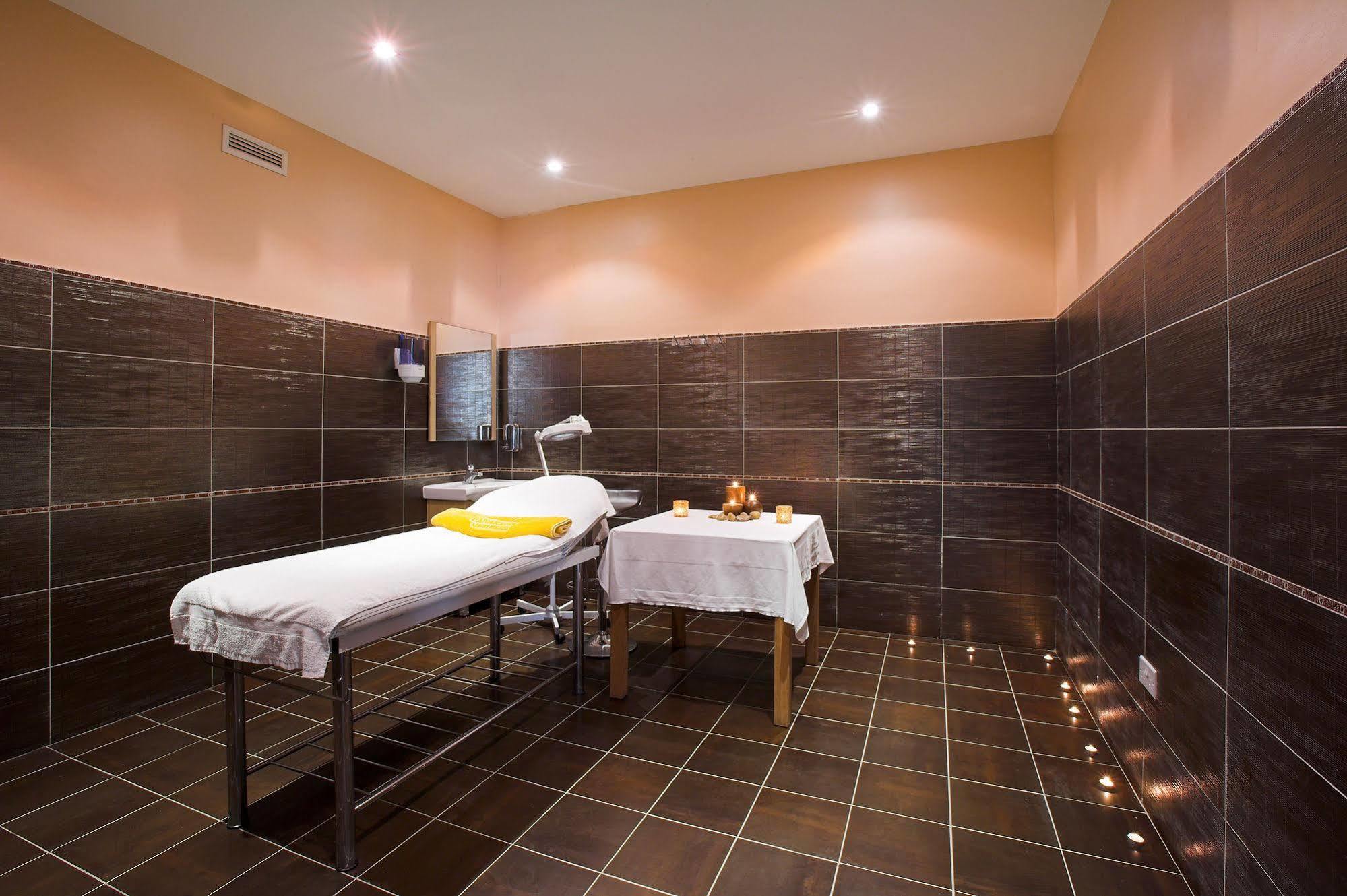 St Nicolas Aparthotel Paphos