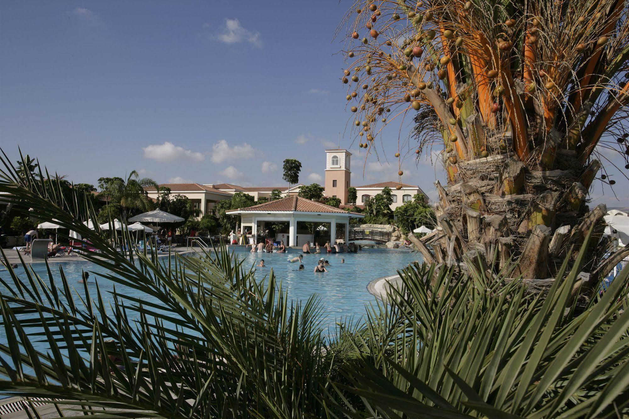 Avanti Holiday Village Aparthotel Paphos