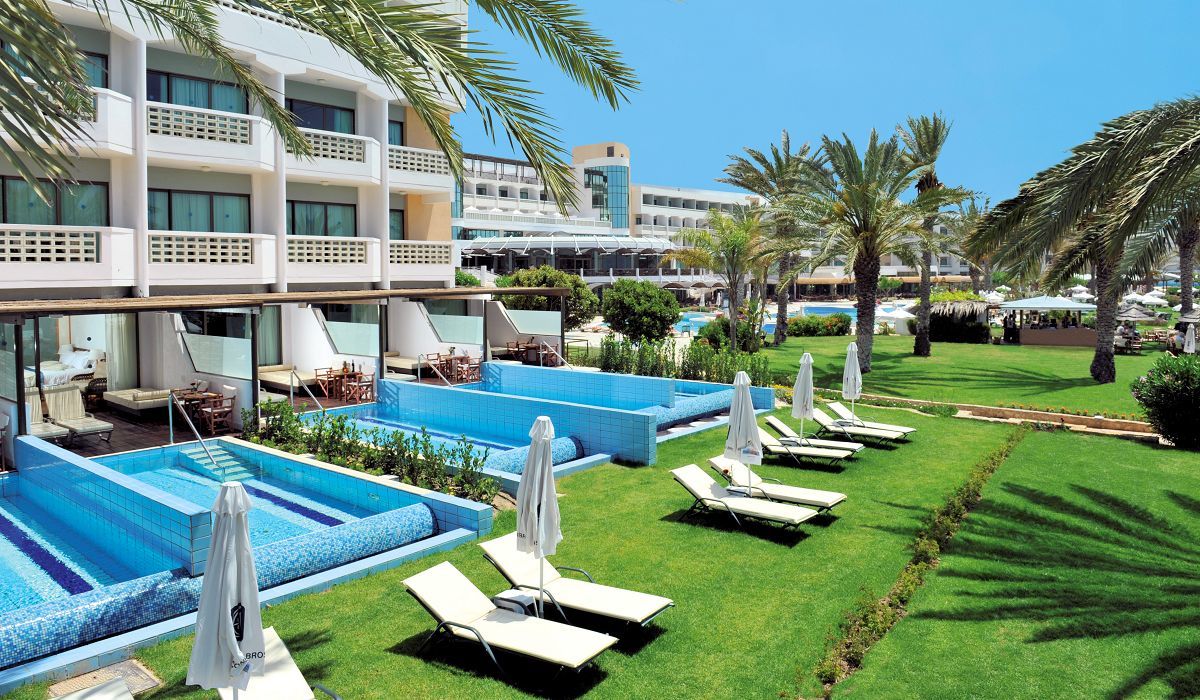 Hotel Constantinou Bros Athena 4*