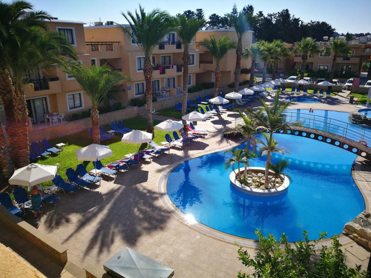 Aparthotel Pagona 3*