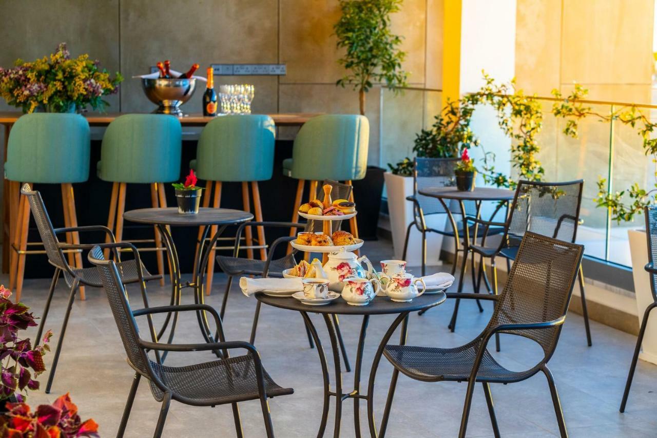 Hotel Anemi & 4*
