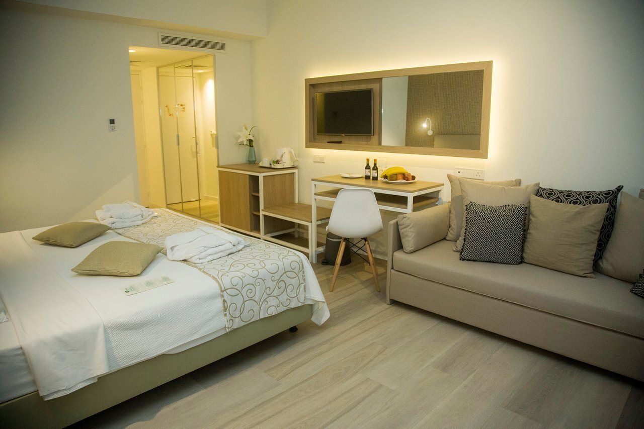 Hotel Venus Paphos