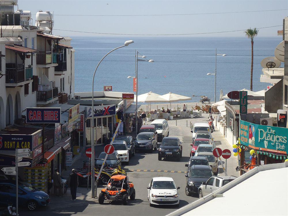 Daphne Aparthotel Paphos