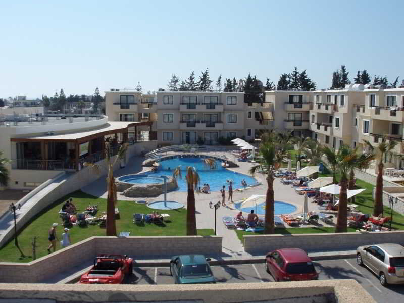 Pagona 3*