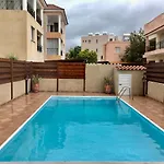 Universal Daphne 3 Bedroom Villa In Kato Paphos Paphos
