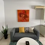 Cosy One Bedroom Apartment In Pafos
