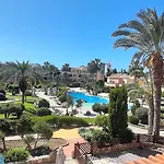 Limnaria Gardens - Superb Modern 1 Bed Apartment With Pool Views