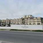 Apartment Pearl Park Residence