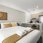 Universal Residences D IV - Studio Apartments