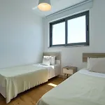 Avenue 201 2 Bed