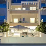 Olymp Luxury House