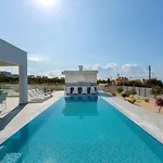Villa Pleiades