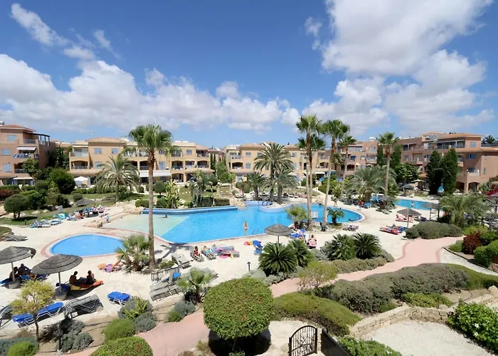 Limnaria Gardens B