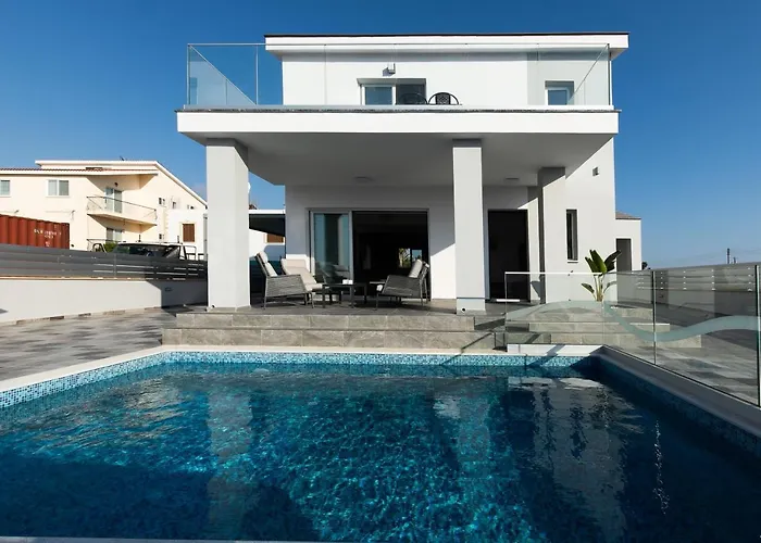 New Luxury Residence 5Eagles 5Mins From Airport