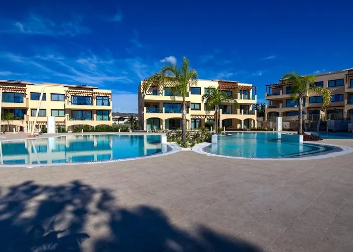 Aphrodite Hills Stunning Apartment