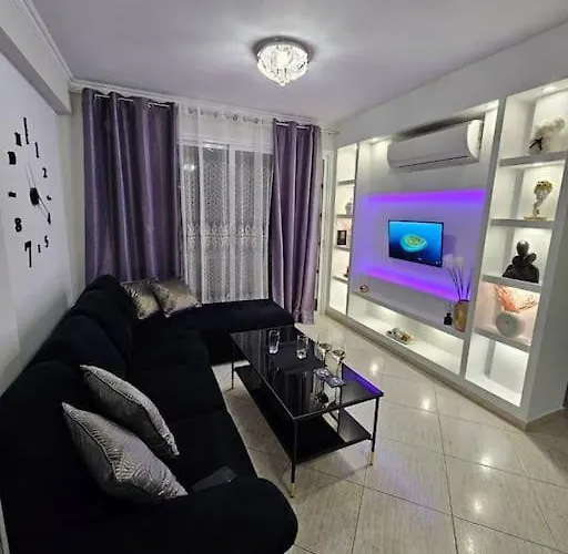 Sea View Apartment Near Mall