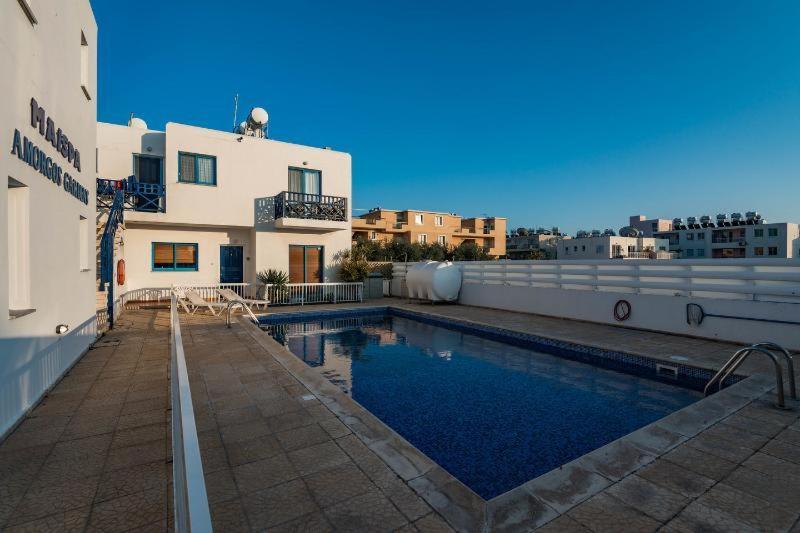 Central Gem - 10 Min Walk To The Sea, Harbor And Mall