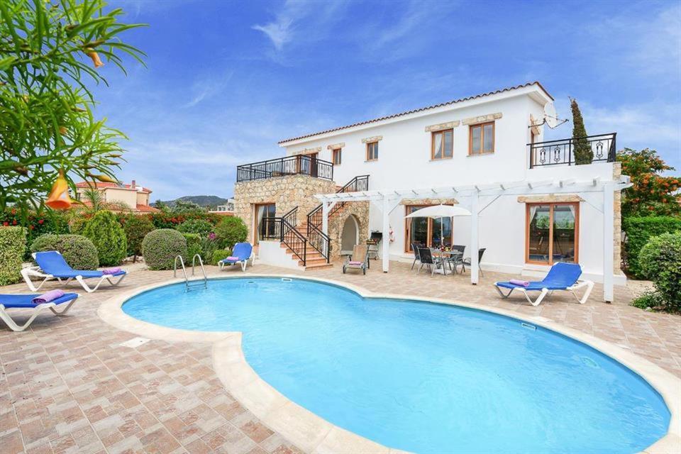 Argaka Beachfront Villa
