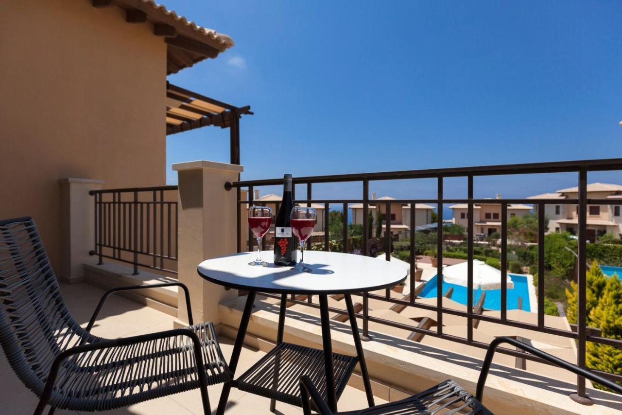 Aphrodite Hills Holiday Residences Elite Villas 2 Bedroom Elite Junior Villa - Aj07 Villa *