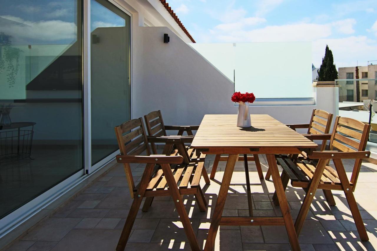 Phaedrus Living: Seaside Modern Flat Lighthouse 63 Paphos