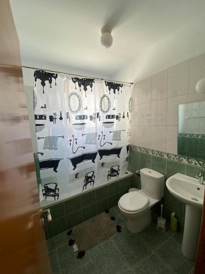 Cosy In Kato With Pool Access *