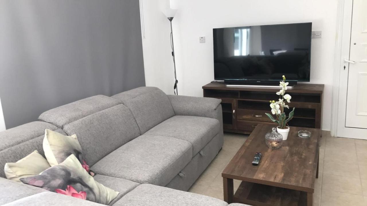 Apartment Cosy In Kato With Pool Access *