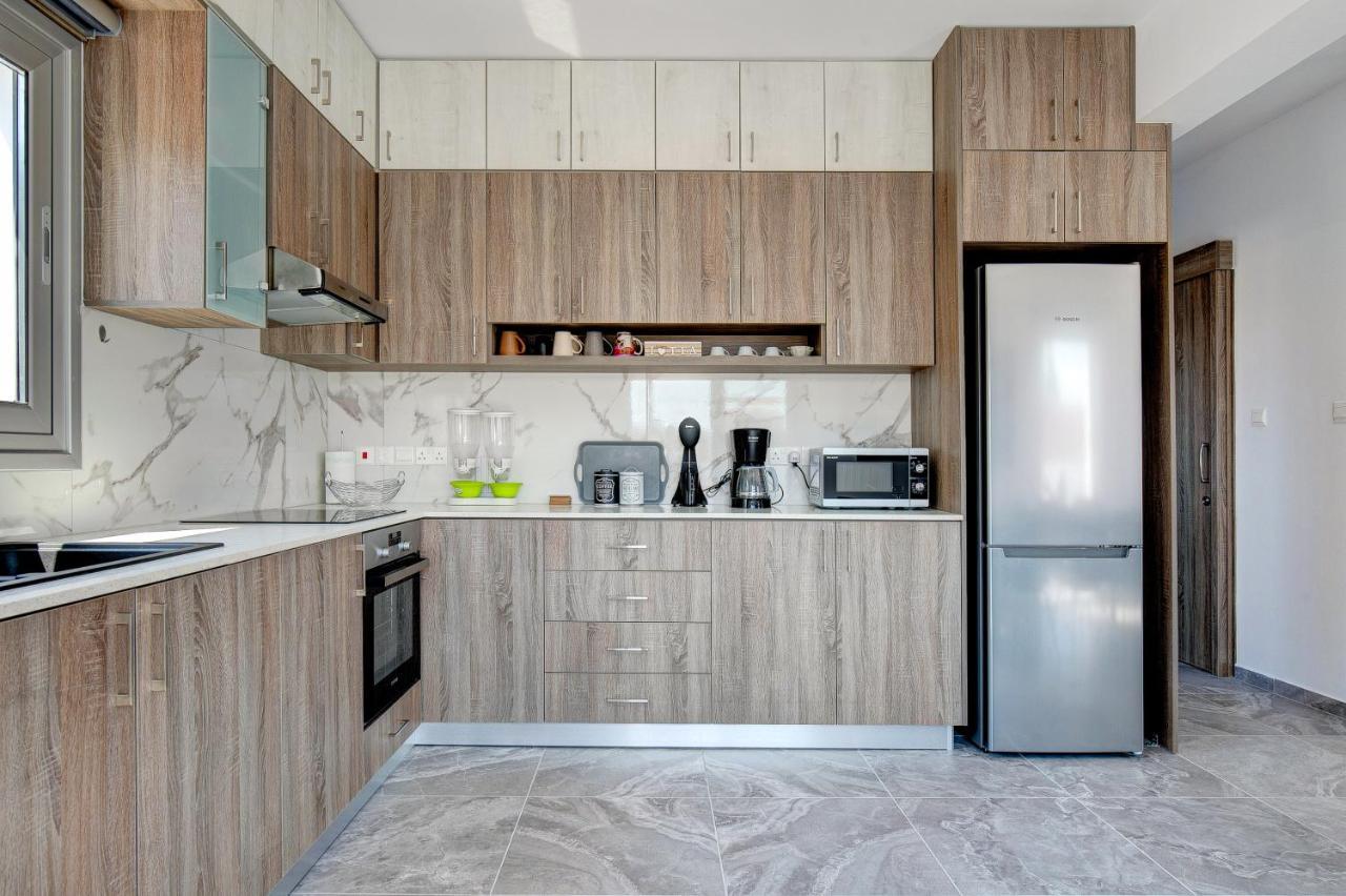 New Luxury 5eagles 5mins From Airport Villa