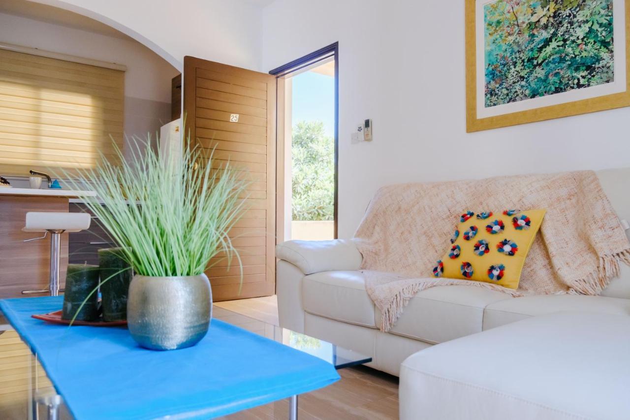 Apartment Dalia 4, 2 Bedroom Flat Near The Sea In Kato Paphos-Paphos *