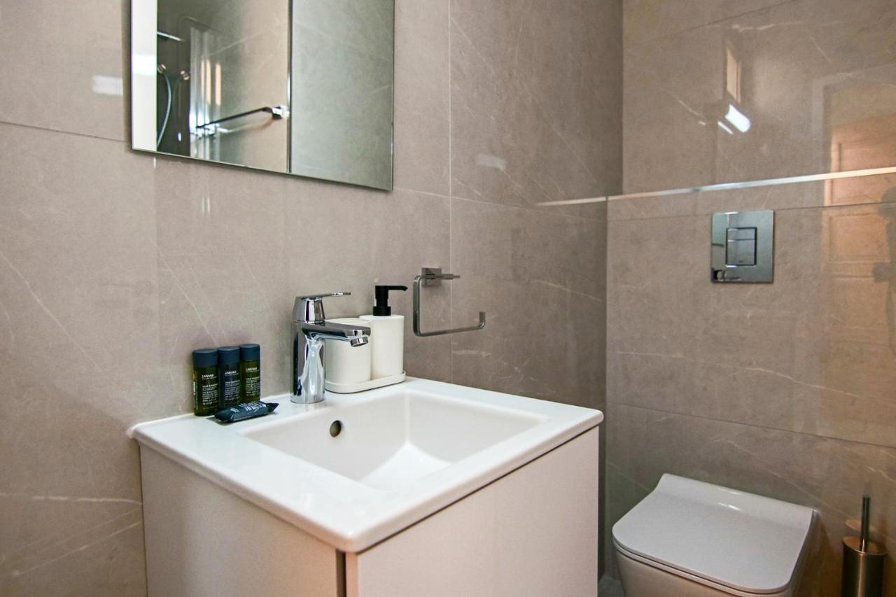 Phaedrus Living City View Luxury Flat Georgos 203 Apartment *