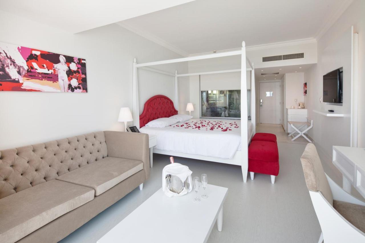 Resort Olympic Lagoon Paphos